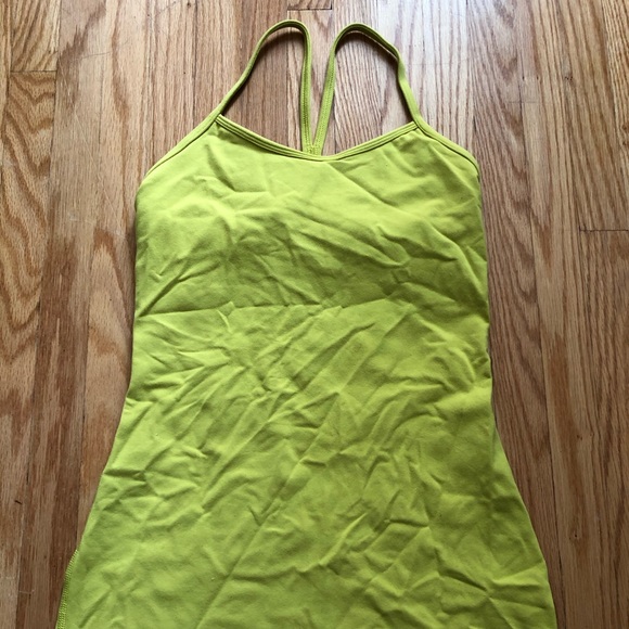 Lululemon - Picture 7 of 16